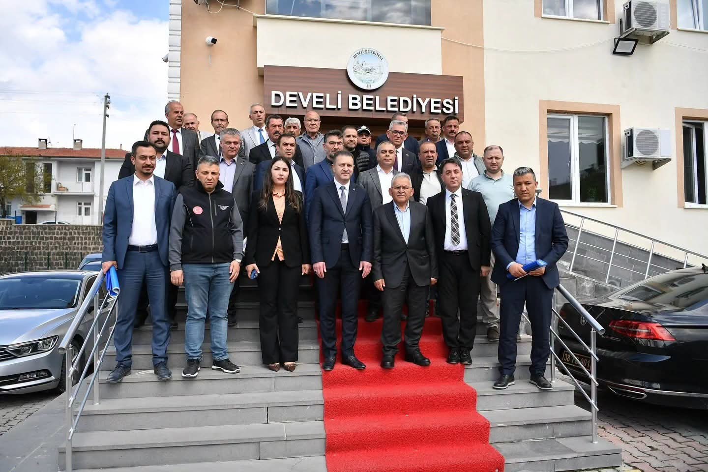 BAŞKAN BÜYÜKKILIÇ İLE DEVELİ’YE DEĞER KATAN YATIRIMLAR ÜZERİNE ÖZEL RÖPORTAJ