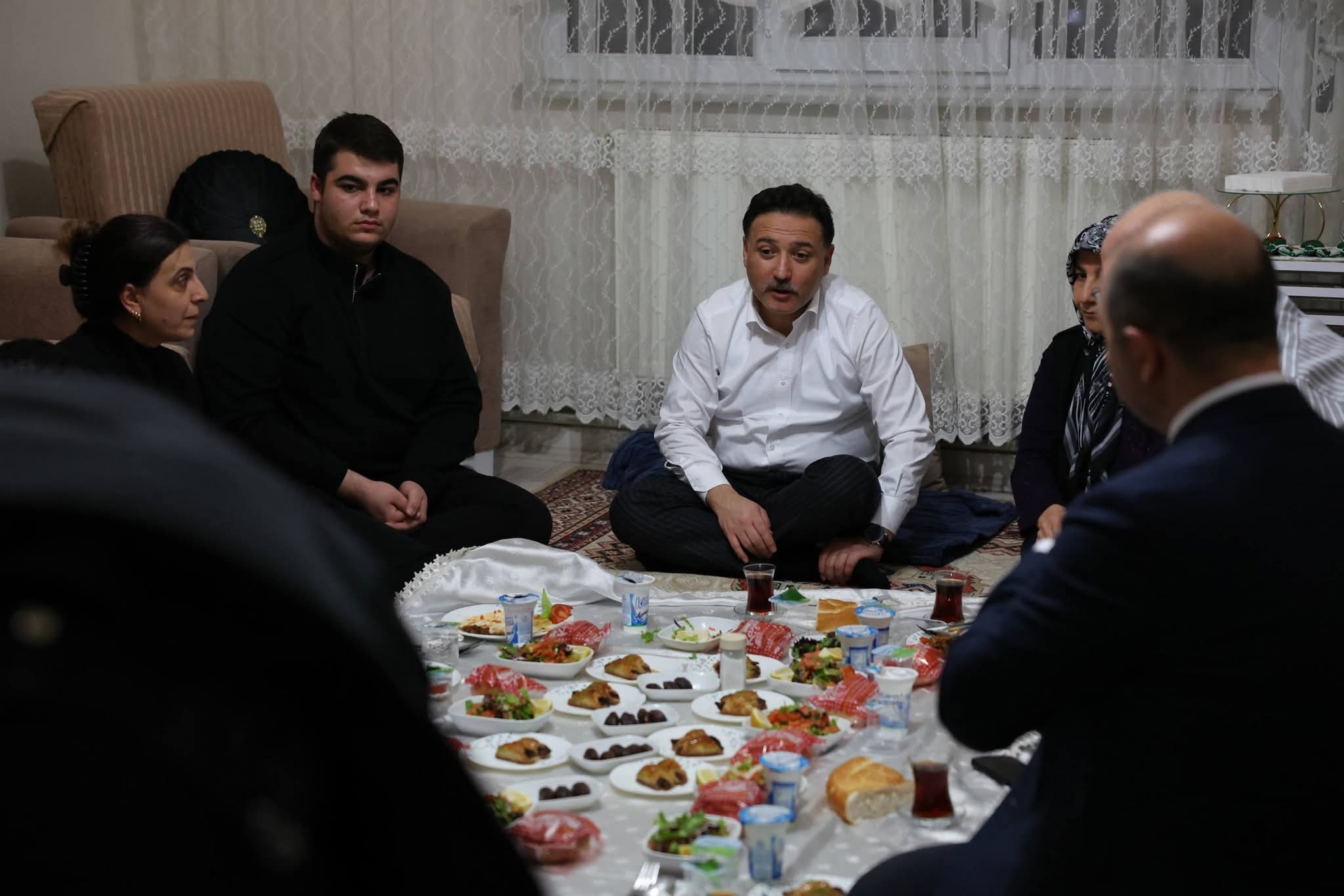 Gökmen Çiçek Vatandaşlarla İftar Sofrasında Buluştu